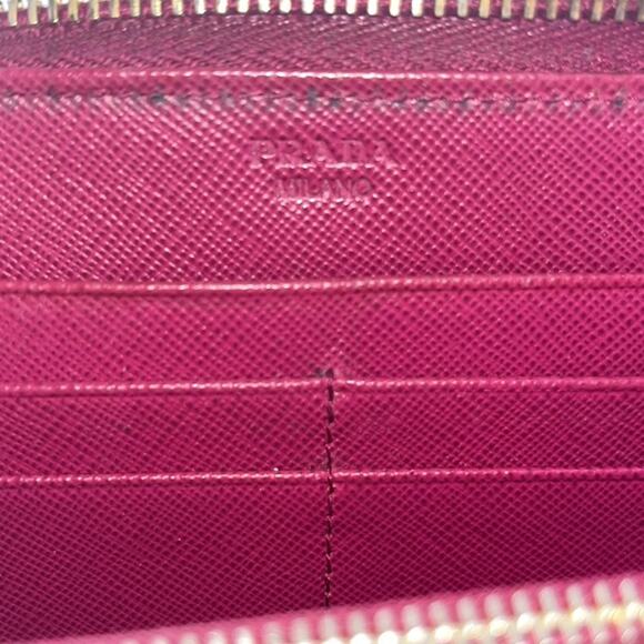 PRADA Saffiano Long Zip Wallet - Picture 4 of 8